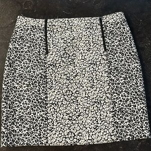 Ann Taylor Animal Print Skirt Mini Double Zipper size 12
